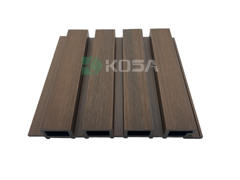 Co-extrusion slatted wall cladding